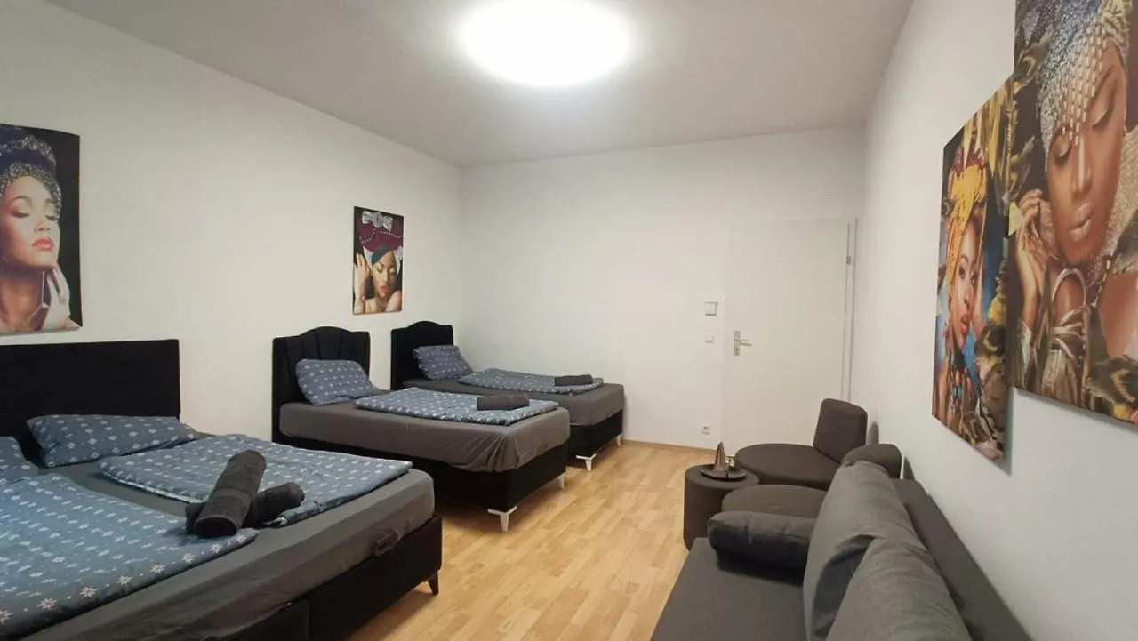 Homestay Family Room Vienna