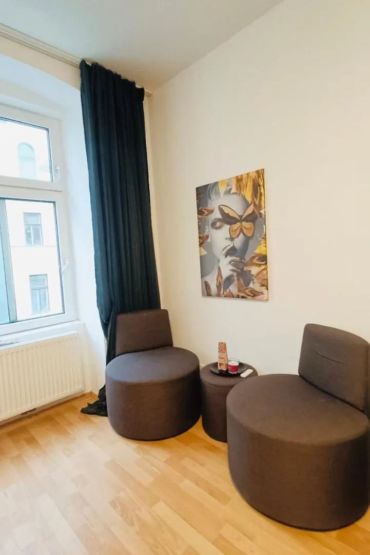 Family Room Vienna Homestay